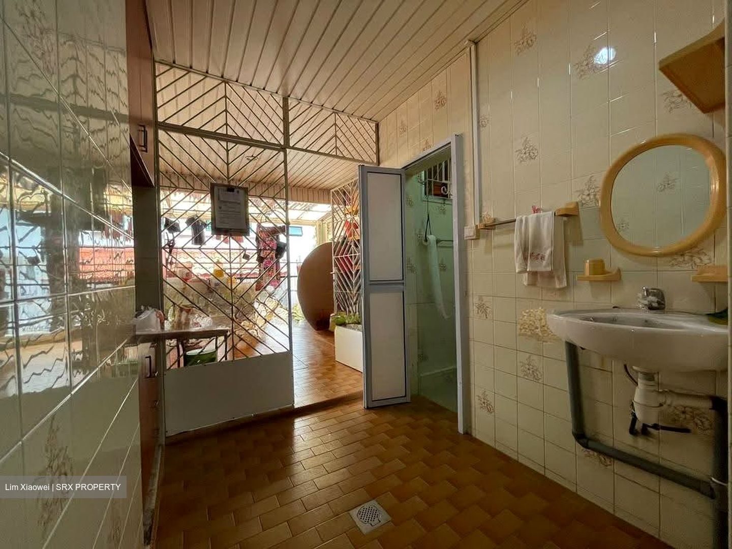 Peakview Estate (D16), Terrace #630855051
